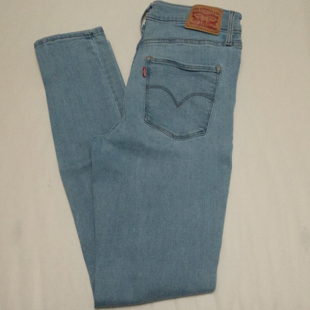 Levi's